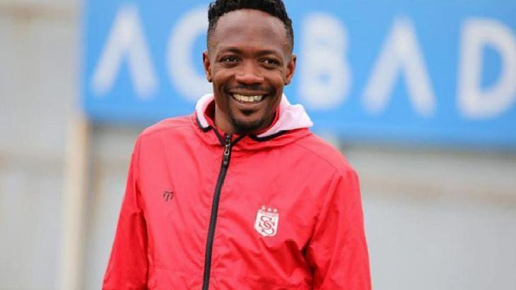 Sivasspor'da beklenen ayrılık! Ahmed Musa'nın sözleşmesi feshedildi