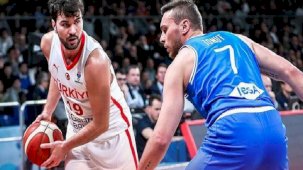 12 Dev Adam, İtalya deplasmanında mağlup!