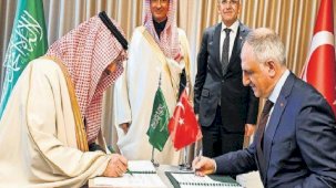 55 milyon dolarlık kredi için imzalar atıldı