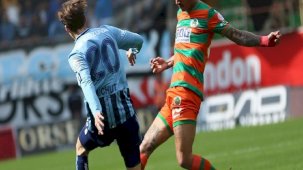 6 gollü müthiş maç! Alanyaspor - Adana Demirspor maçında kazanan yok