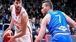 A Milli Erkek Basketbol Takımı, İtalya'ya mağlup oldu