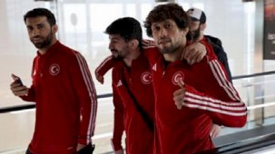 Avrupa Şampiyonu Grekoromen Milli Takımımız yurda döndü