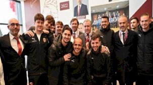 Bakan Bak: Türkiye bir spor devrimi yaşıyor