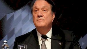 Beşiktaş'ta Fikret Orman'a dava var, yönetime yok!