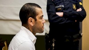 Cezaevindeki Dani Alves'ten eski eşine mektup!