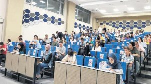 Çifte vatandaşların üniversite kurnazlığı! Şipşak öğrencilik