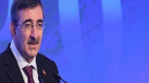 Cumhurbaşkanı Yardımcısı Yılmaz'dan enflasyon açıklaması: Yıl ortasında düşüşleri hep birlikte göreceğiz