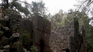 'Dedektörlü' talan! 'Arkeolojiye sıkılmış bir kurşun'