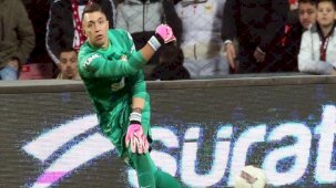 Dursun Özbek'ten Fernando Muslera açıklaması