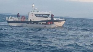 Ekipler harekete geçti! İzmir açıklarında 180 düzensiz göçmen