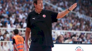 Ergin Ataman: Amerikan futbolu oynuyor gibi!