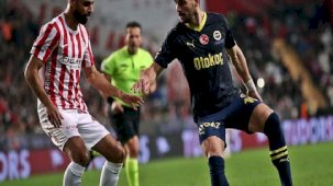 Fenerbahçe'de Dusan Tadic'ten zemin eleştirisi