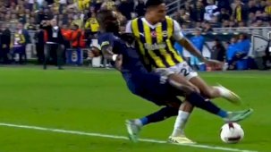 Fenerbahçelileri kızdıran karar: Oosterwolde'nin pozisyonu penaltıydı