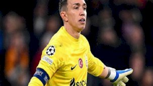 Fernando Muslera'ya sürpriz teklif! Kararını sezon sonunda verecek