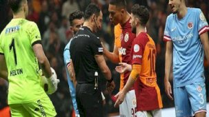 Galatasaray - Antalyaspor maçındaki tartışmalı kararı yorumladılar: Pozisyonu UEFA ülkelerine gönderin