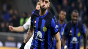 Hakan Çalhanoğlu, sakatlık geçirdi: 2 maç kaçıracak