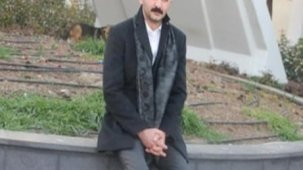 İstanbul'da CHP'den meclis üyesi yapılmayan partili oturma eylemine başladı