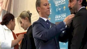 Kırşehir'de Gelecek Partisi'nden istifa eden 1025 kişi AK Parti'ye katıldı