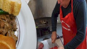 Namı ülkenin dört bir yanına yayıldı! 7 saniyede pişiyor, 120 liradan satılıyor