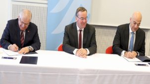 Ortak füze savunma projesi: Türkiye, Avrupa Gökyüzü Kalkanı Girişimi'ni imzaladı