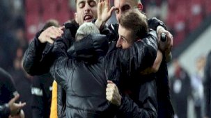 Osman Şenher'den Galatasaraylı yıldıza övgü: Karşısında oynayanın Allah yardımcısı olsun!