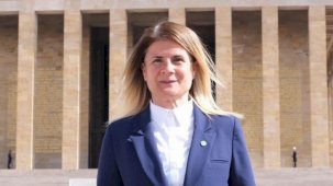 Özlem Ural, İYİ Parti'den istifa etti