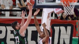 Pınar Karşıyaka'ya Darüşşafaka darbesi