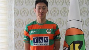 Ui-jo Hwang Alanyaspor'da! 'Geç bile kaldım'