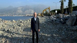 Ulaşım yatırımlarında öncelik deprem bölgesinin! 'Afet sonrası yeniden inşa çalışmalarımız hızla sürüyor'