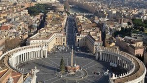 Vatikan: İsrail'in saldırılarının durdurulması yönünde yaygın bir kanı var