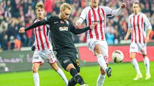 Yüksel Yıldırım'dan dobra açıklamalar: Fenerbahçe bize aptallığına puan kaybetti