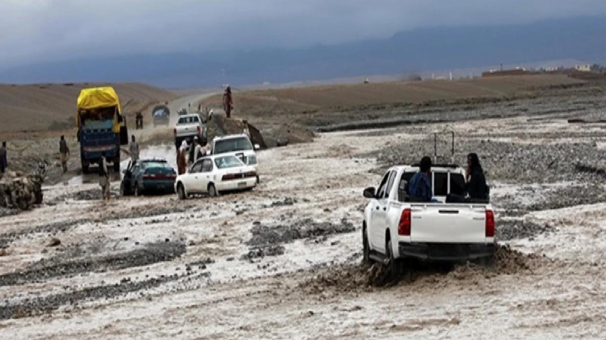 Afganistan'da olumsuz hava koşulları can aldı: En az 60 kişi öldü