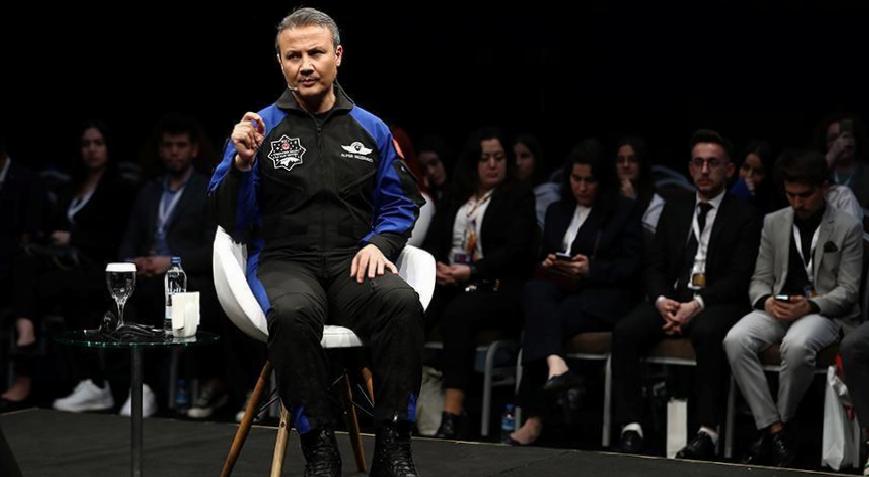 Alper Gezeravcı gençlerle bir araya geldi! Uzaydaki ilk deneyini anlattı