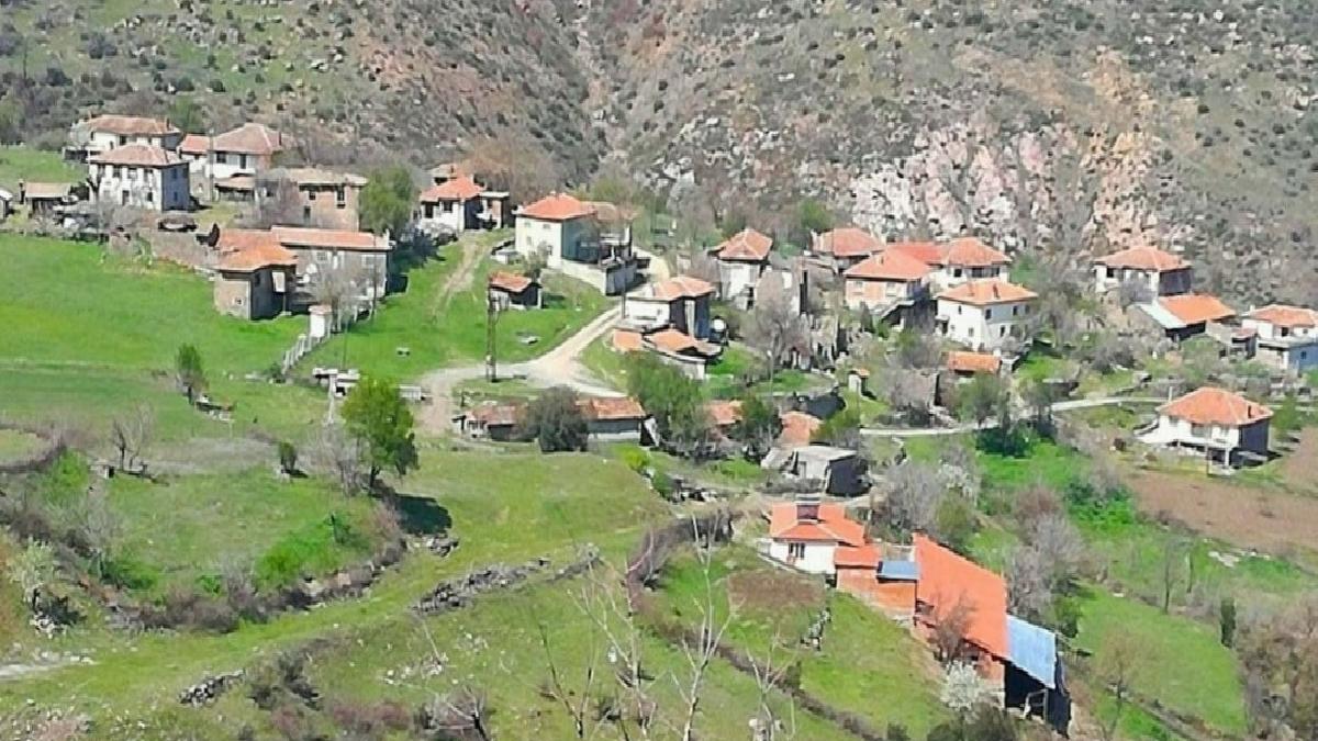 Balıkesir'de 20 seçmenli mahallede 3 muhtar adayı yarışıyor