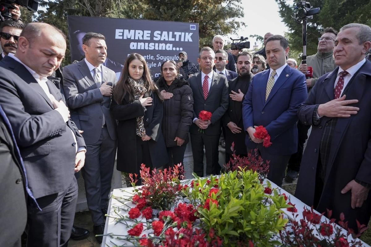CHP Genel Başkanı Özgür Özel, Emre Saltık'ın anma törenine katıldı