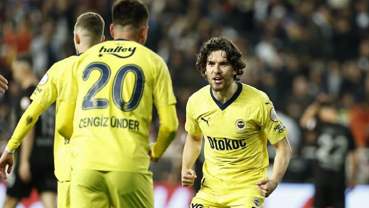 Fenerbahçe'de Ferdi Kadıoğlu Hatay maçında da gönülleri fethetti