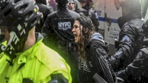 ABD polisi, Filistin destekçilerine sert müdahalede bulundu