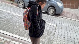 Aç gözlü servis şoförü yüzünden 12 yaşındaki çocuk okula gidemiyor