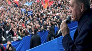 Ağrı'da Erdoğan'ın yüzünü güldüren kalabalık: Bu 40 bin ile 31 Mart'a yürüyoruz