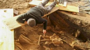 Almanya'nın Nürnberg şehrinde 1000 iskeletten oluşan büyük bir toplu mezar bulundu