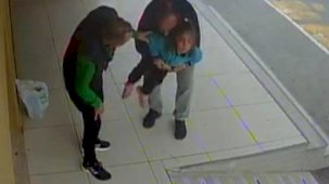 Antalya'da bir okulda nefes borusuna yiyecek kaçan öğrenci hayatta kaldı