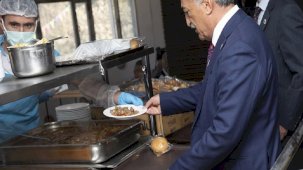 Atatürk Üniversitesi Öğrencilerine Ücretsiz İftar Verecek