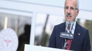 Bakan Uraloğlu duyurdu! Antalya - Alanya arası 45 dakika olacak