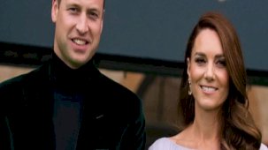 Bir anda kaybolması söylentileri beraberinde getirmişti! Kate Middleton ortaya çıktı