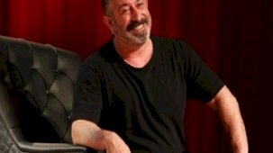 Cem Yılmaz hasta mı? Gösterisini erken bitiren Cem Yılmaz'ın sağlık sorunu ne?