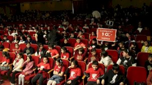 Devlet Çoksesli Korosu, Adana'da depremzede çocuklarla buluştu