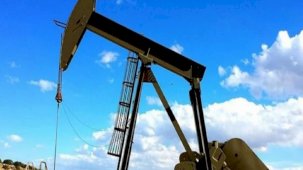 Dünyada petrol, dolar ve altın yükseliş eğiliminde