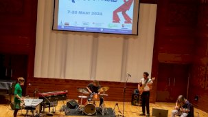 Embryo grubu İzmir Avrupa Caz Festivali'nde konser verdi