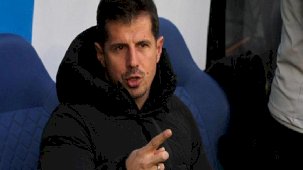 Emre Belözoğlu'ndan Fenerbahçe taraftarına sitem! 'İnsanı en sevdikleri vurabiliyormuş'