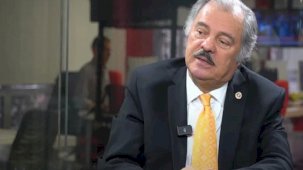 Eski Devlet Bakanı Yalova, Haberler.com'a konuştu: Belediye başkan adayları eğitim alıp sınavdan geçmeli